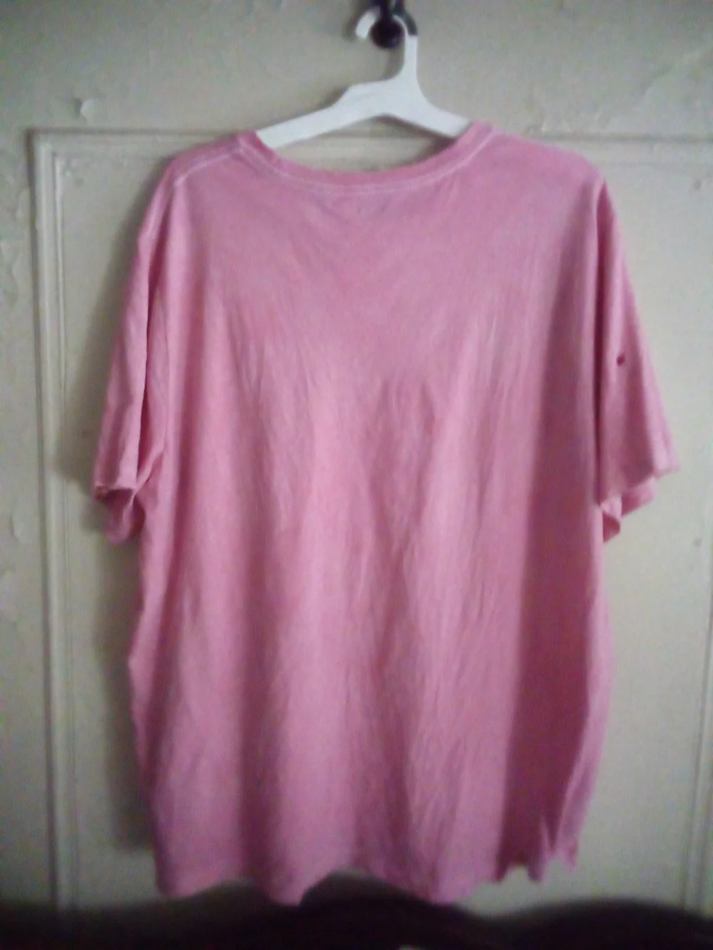 Ariana Grande Old Navy Positions Pink Graphic Tee XXL Worn Teeny Hole On Sleeve